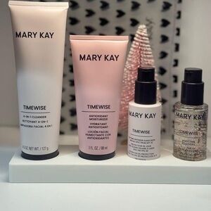 Mary Kay Timewise Skincare Collection  Combination/Oily St. Patricks sale